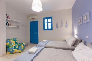 JUST BLUE with amazing Sea Views in Piso Livadi Paros Greece