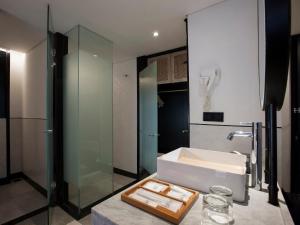 Phòng Deluxe Premium (Deluxe Premium Room)