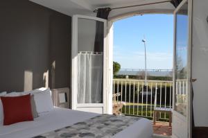 Hotels Hotel et Spa Les Cleunes Oleron : photos des chambres