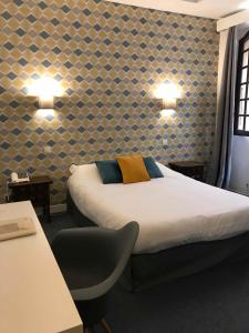 Hotels Hotel De La Loge : photos des chambres