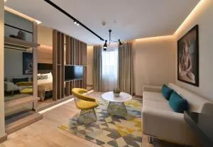 尼什普雷斯独特套房酒店 - Samandra