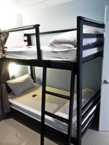 One One Hostel Patong