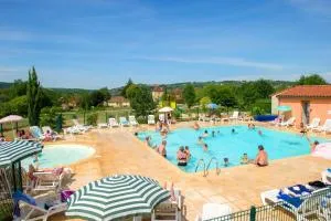 Résidence Goélia Le Hameau de la Vézère - 勒比格