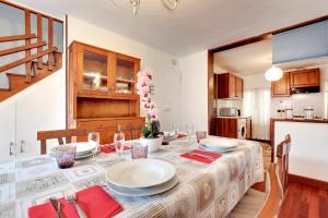 Via Garibaldi-Gigli Biennale Terrace by Wonderful Italy