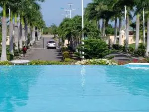 Summer Shades - Richmond