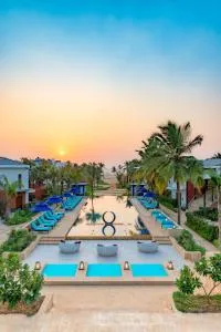 Azaya Beach Resort Goa - 卡乌罗西姆