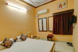 Hotel Jaisal Palace
