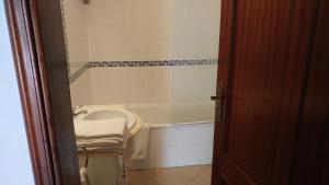 Two-Bedroom Apartment room in Castelos da Rocha