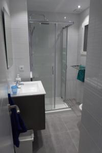 Malvarossa apartment near beach