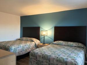 Deluxe Double Room room in Hollywood Motel