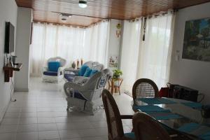 Apartamento de tres habitaciones en zona centro de San Andrés Islas - Edificio Comodoro 203