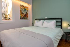 Athens heart, Syntagma metro studio