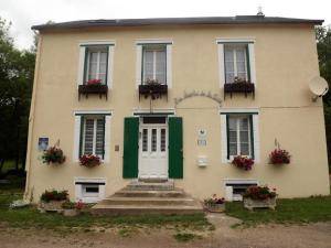 Au Clapotis de la Cure photo 24