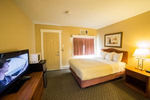 Midway Motel