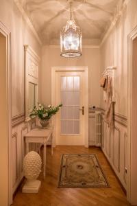 Domus Verona - Incantevole residenza difronte a casa Giulietta