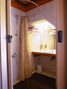 Maisons d'hotes la glycine : photos des chambres