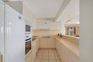 Burleigh Esplanade Apartments