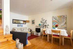 My Fair Lisbon - Santos Duplex Apartment