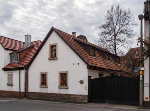 Apartaments Ferienwohnung Kleine Akademie Schonungen Vācija