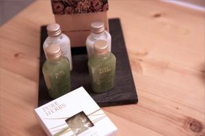 Hotels Hotel La Ferme du Chozal, Chalet de tradition : photos des chambres