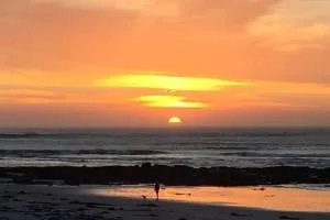 Wavey Beach Room - Melkbosstrand