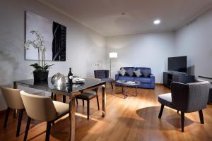 Suite room in Eurostars Madrid Foro