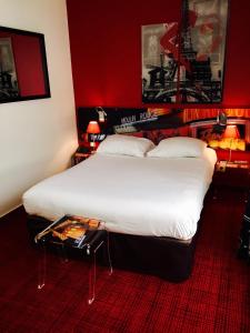 Hotels Hotel Le Cardinal Rueil Centre : photos des chambres