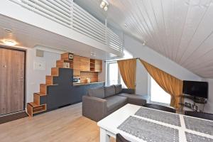 Kunigiškių apartamentai "8