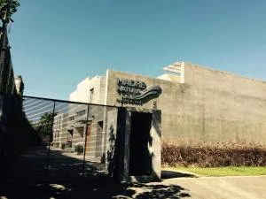 Madre Natura - La Mercedes