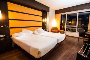Twin Room with Extra Bed (3 Adults) room in Abades Nevada Palace