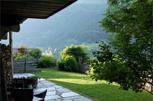 Hotels Hotel La Ferme du Chozal, Chalet de tradition : photos des chambres