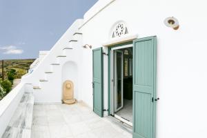 Imarkellis Boutique Villas Tinos Greece