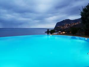 Atlantic Ocean View Apartment