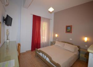 Konstantza Studios and Apartments Syros Greece