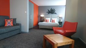 Hotels Kyriad Prestige Bordeaux Aeroport : photos des chambres