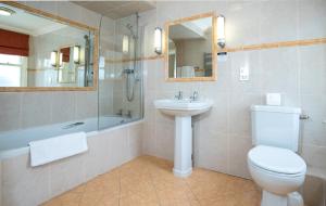 Double Room with Sea View room in Imperial Hotel