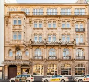 Hotel Monopol - Central Station - 美因河畔法兰克福