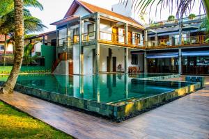 Hikka Sands & SPA