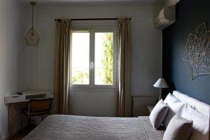 Hotels Hotel Les Oliviers : photos des chambres