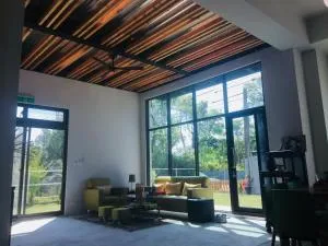 Miss Chang's B&B - Hua-jen-ts'un