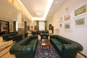 麦德诺酒店 - 奎尔斯格罗萨