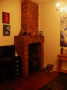 Brockworth Cottage