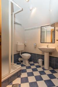 Studio with Balcony and Sea View room in Apartments by the sea Mali Losinj (Losinj) - 3444