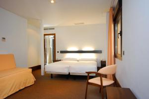 Twin Room room in Hotel Domus Plaza Zocodover