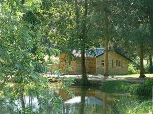 Campings Etangs du Moulin : photos des chambres