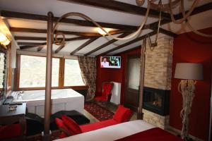 Presidential Spa Suite