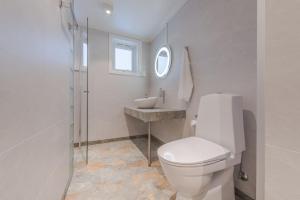 Standard Double Room with Shared Bathroom room in Lofoten Planet BaseCamp