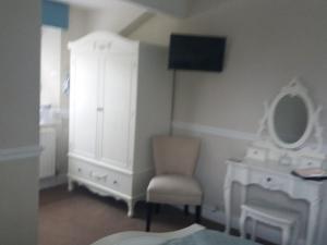 New Hall Bank