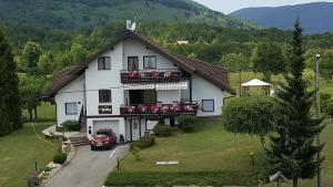 3 hvězdičkový penzion Vuković House Seliste Dreznicko Chorvatsko