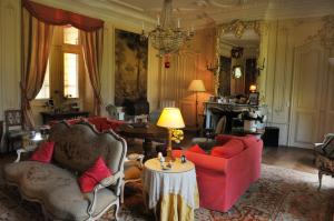 B&B / Chambres d'hotes Chateau de Salvert - Appartement & Chambre d'Hotes : photos des chambres